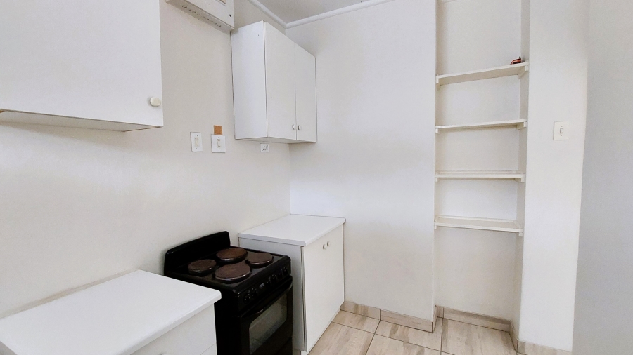 To Let 2 Bedroom Property for Rent in Windermere KwaZulu-Natal