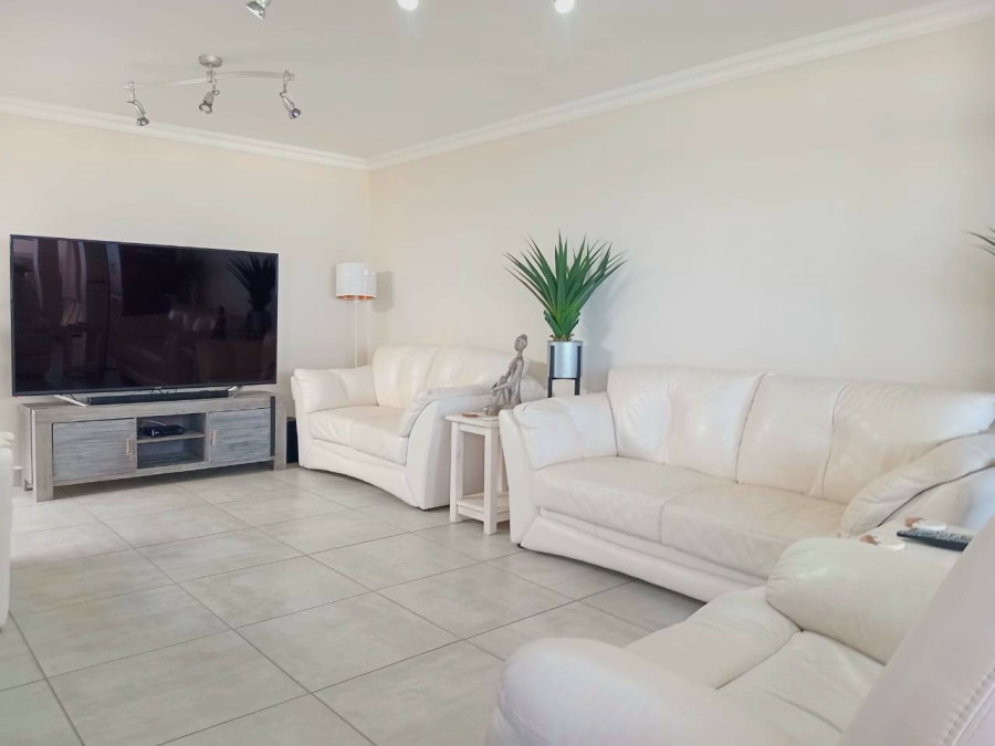 3 Bedroom Property for Sale in Margate KwaZulu-Natal