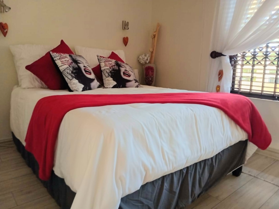 3 Bedroom Property for Sale in Margate KwaZulu-Natal