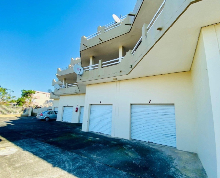 3 Bedroom Property for Sale in Margate KwaZulu-Natal