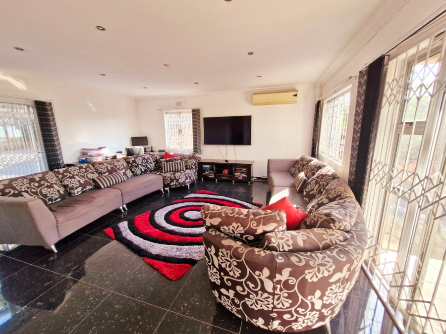 4 Bedroom Property for Sale in Dawncrest KwaZulu-Natal