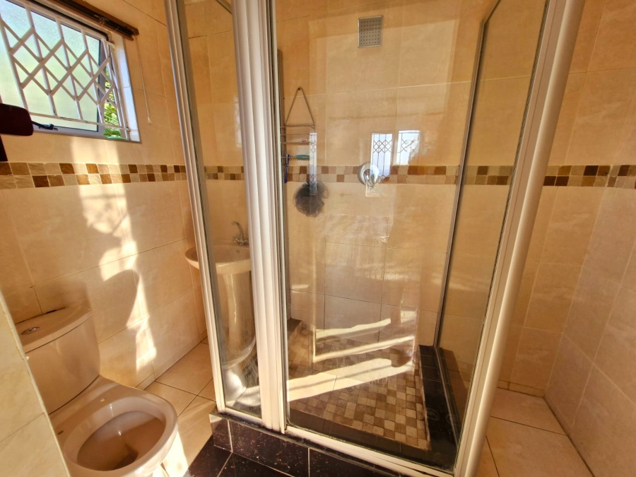 4 Bedroom Property for Sale in Dawncrest KwaZulu-Natal