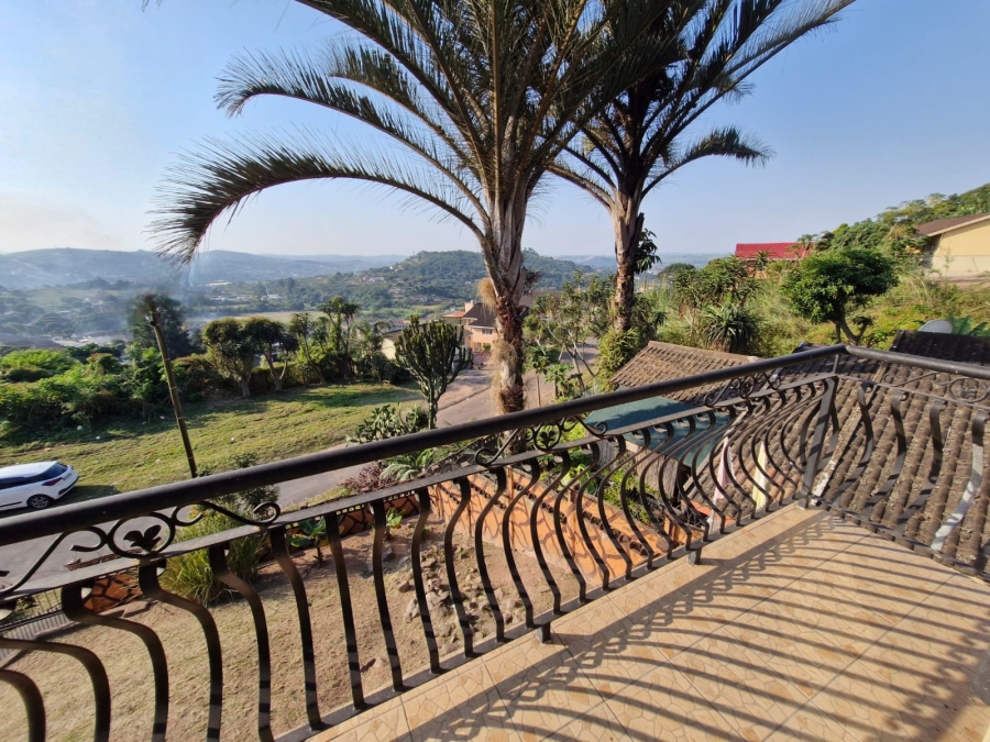 4 Bedroom Property for Sale in Dawncrest KwaZulu-Natal