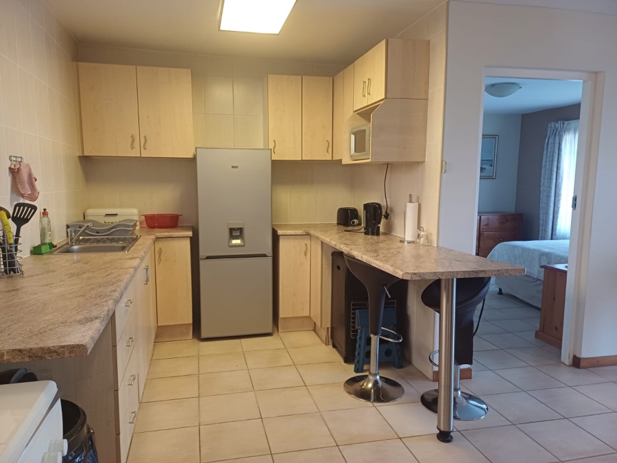To Let 1 Bedroom Property for Rent in Montrose KwaZulu-Natal
