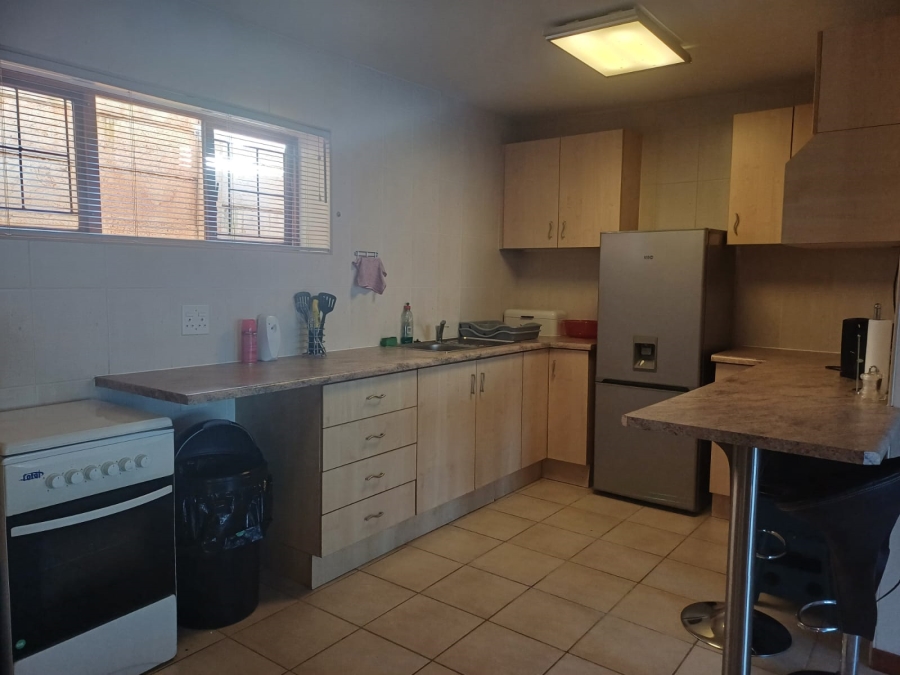 To Let 1 Bedroom Property for Rent in Montrose KwaZulu-Natal