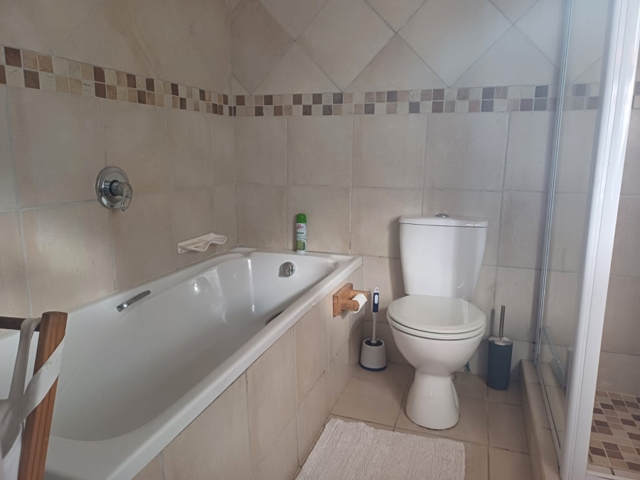 To Let 1 Bedroom Property for Rent in Montrose KwaZulu-Natal