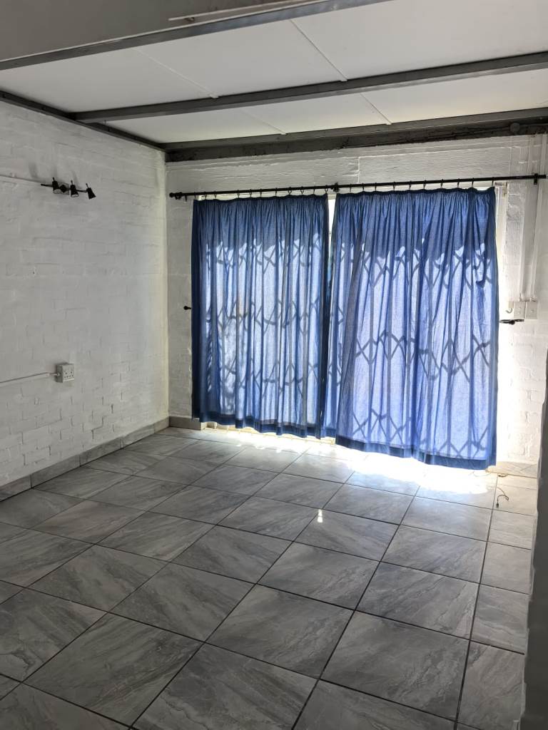 3 Bedroom Property for Sale in Scottsville KwaZulu-Natal