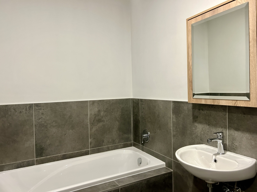 3 Bedroom Property for Sale in Westbrook KwaZulu-Natal