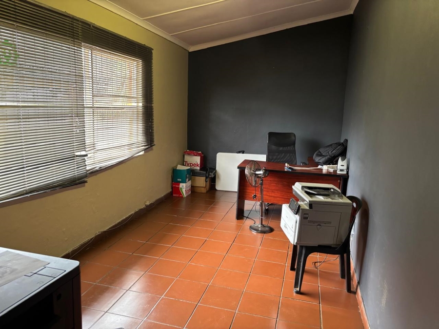 To Let commercial Property for Rent in Mkondeni KwaZulu-Natal
