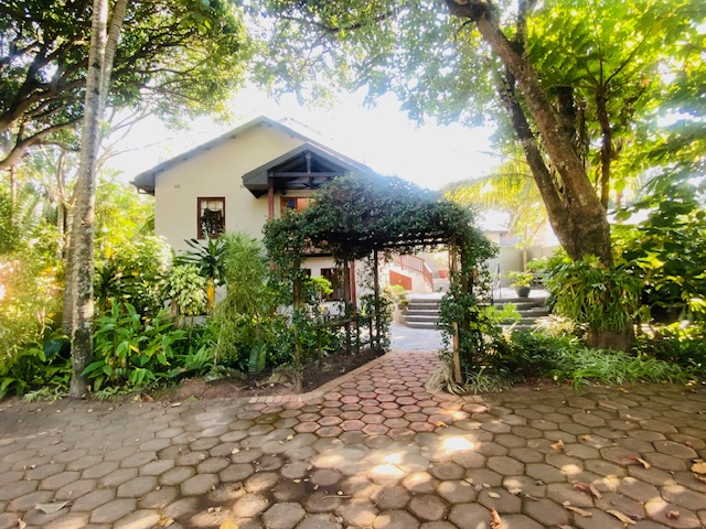 Commercial Property for Sale in Meer En See KwaZulu-Natal