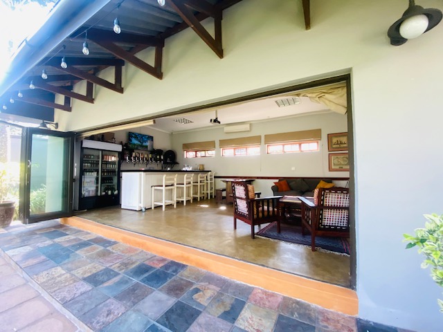 Commercial Property for Sale in Meer En See KwaZulu-Natal