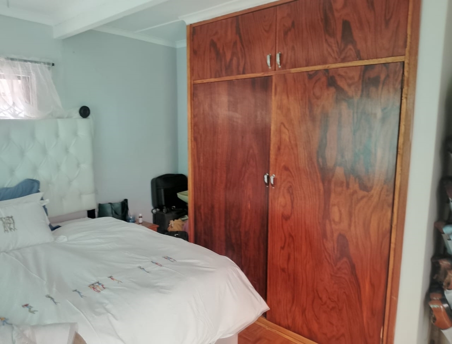 3 Bedroom Property for Sale in Glenwood KwaZulu-Natal