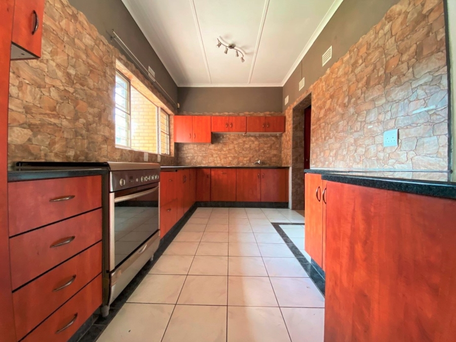 3 Bedroom Property for Sale in Birdswood KwaZulu-Natal