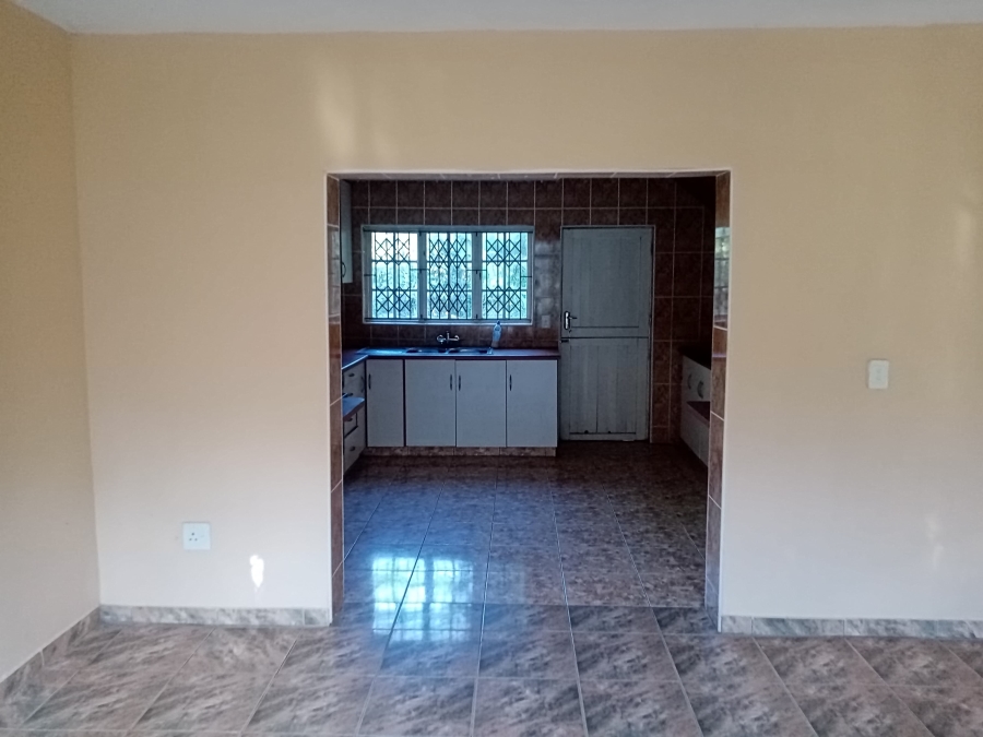 4 Bedroom Property for Sale in Mount Vernon KwaZulu-Natal