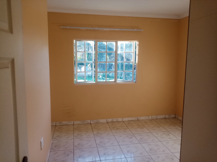 4 Bedroom Property for Sale in Mount Vernon KwaZulu-Natal