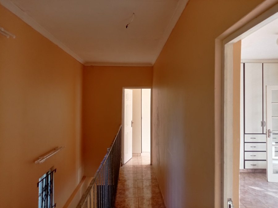 4 Bedroom Property for Sale in Mount Vernon KwaZulu-Natal