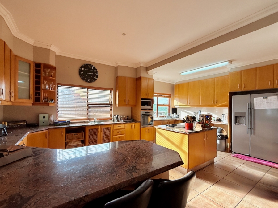 4 Bedroom Property for Sale in Ballito Central KwaZulu-Natal