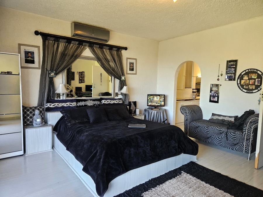 4 Bedroom Property for Sale in Westville Central KwaZulu-Natal