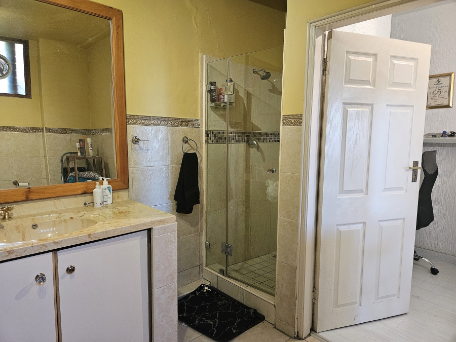 4 Bedroom Property for Sale in Westville Central KwaZulu-Natal