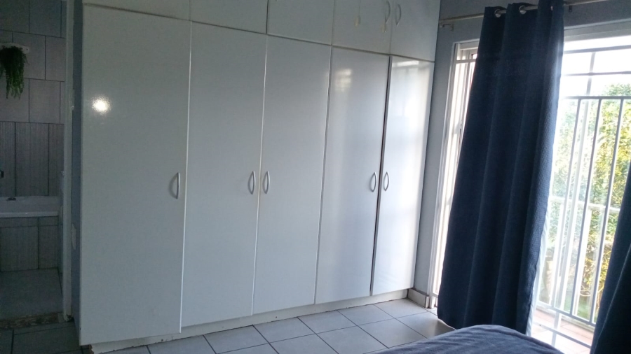 3 Bedroom Property for Sale in Meer En See KwaZulu-Natal