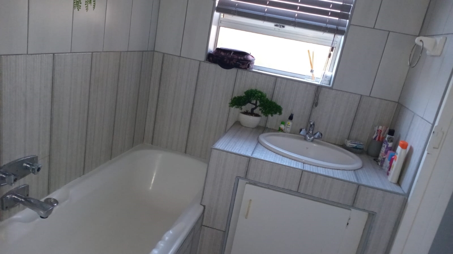 3 Bedroom Property for Sale in Meer En See KwaZulu-Natal