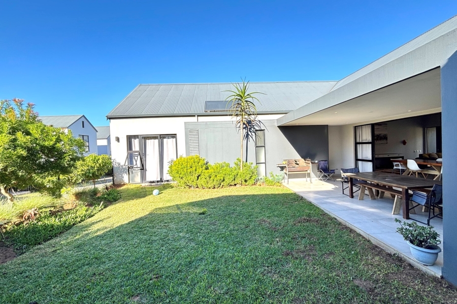 To Let 3 Bedroom Property for Rent in Zululami Coastal Estate KwaZulu-Natal