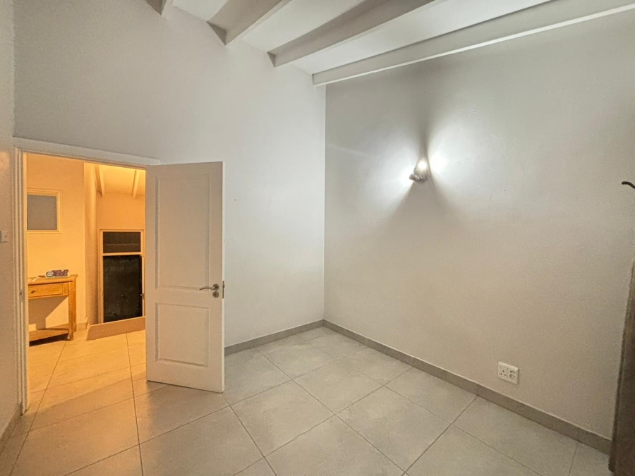 To Let 2 Bedroom Property for Rent in Dawncliffe KwaZulu-Natal