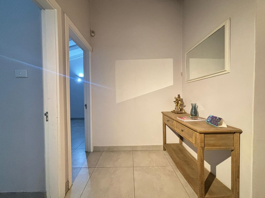 To Let 2 Bedroom Property for Rent in Dawncliffe KwaZulu-Natal