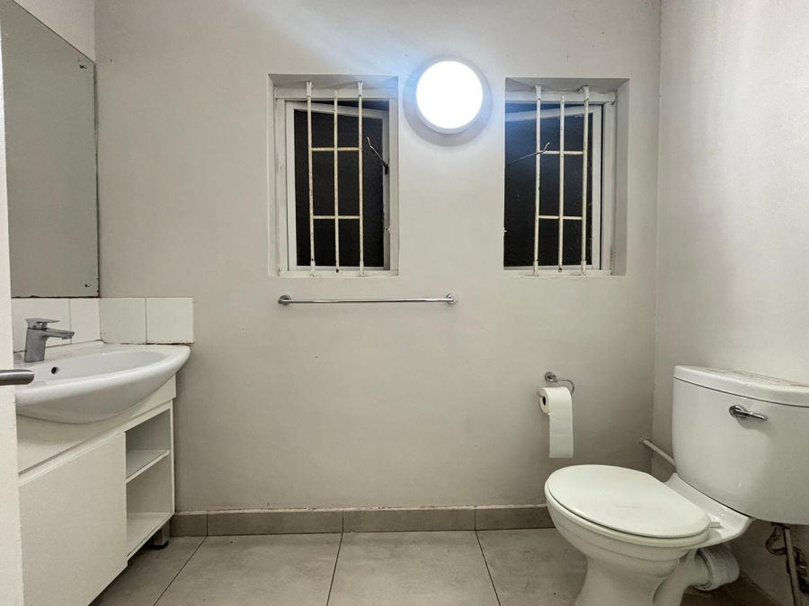 To Let 2 Bedroom Property for Rent in Dawncliffe KwaZulu-Natal