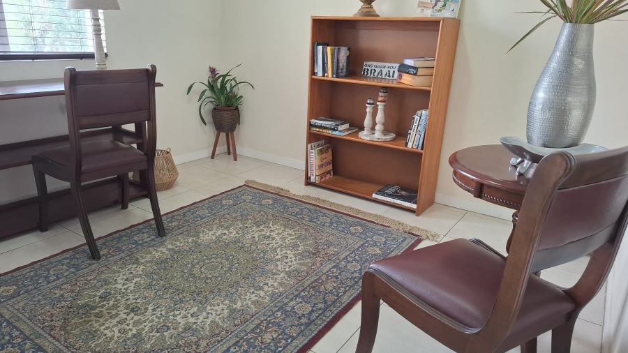 2 Bedroom Property for Sale in Ballitoville KwaZulu-Natal