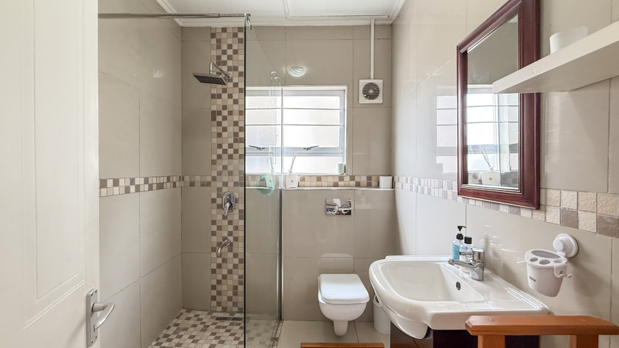 2 Bedroom Property for Sale in Ballitoville KwaZulu-Natal