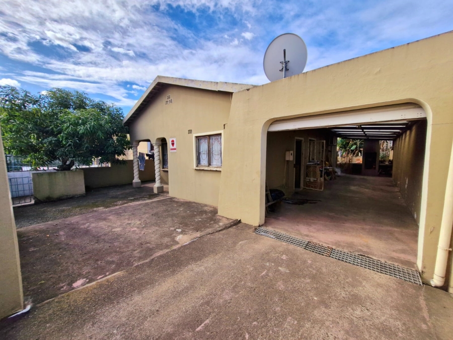 3 Bedroom Property for Sale in Palmview KwaZulu-Natal