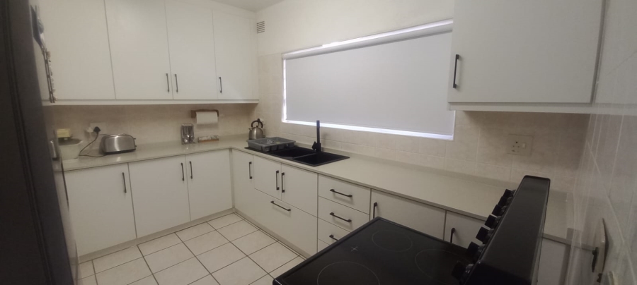 2 Bedroom Property for Sale in Manaba Beach KwaZulu-Natal