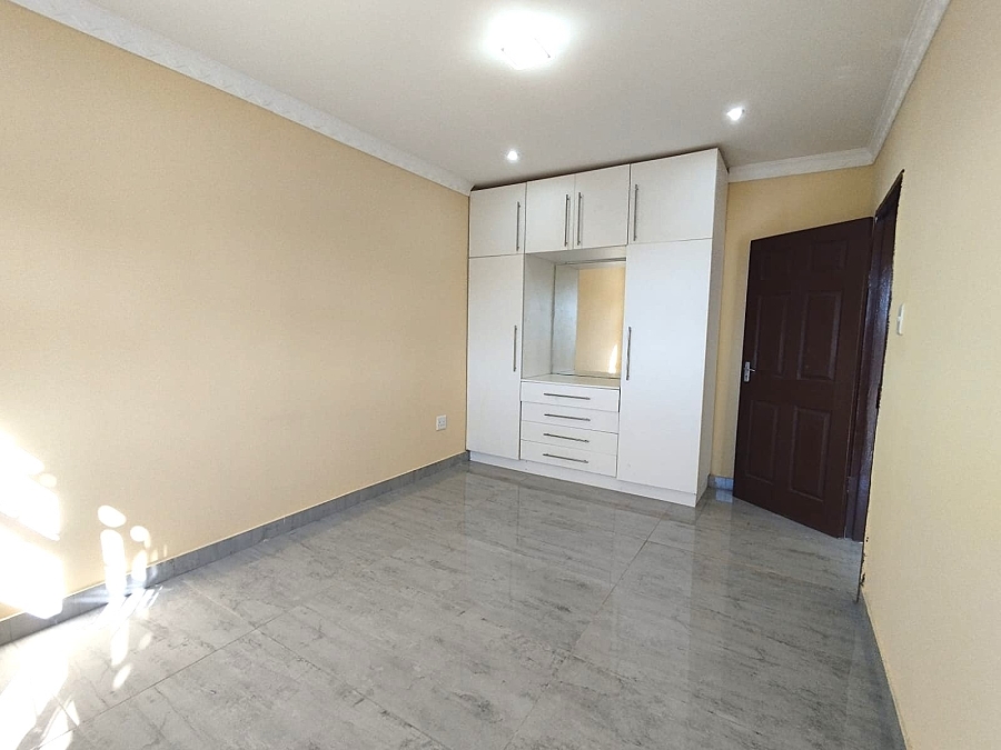 To Let 2 Bedroom Property for Rent in Bluff KwaZulu-Natal