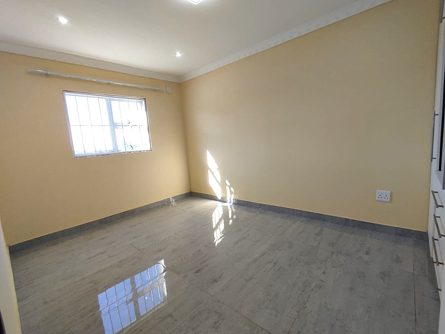 To Let 2 Bedroom Property for Rent in Bluff KwaZulu-Natal