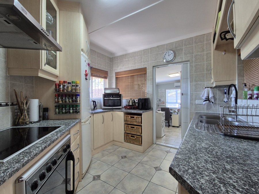 4 Bedroom Property for Sale in Ballito Central KwaZulu-Natal