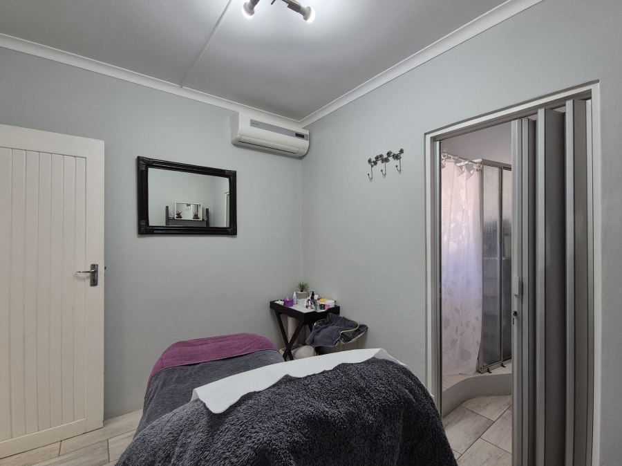 4 Bedroom Property for Sale in Ballito Central KwaZulu-Natal