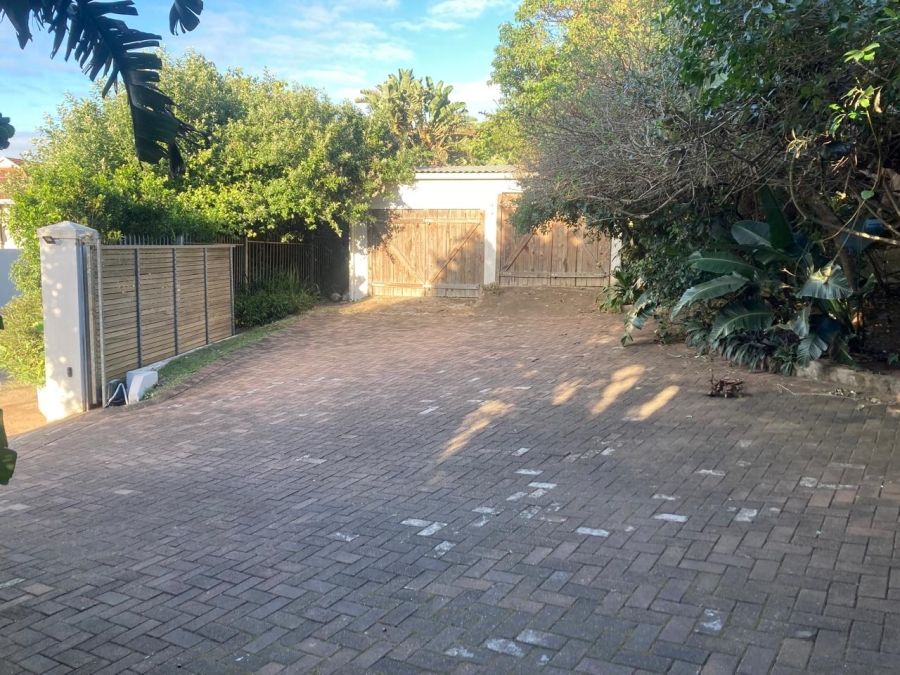 2 Bedroom Property for Sale in Westbrook KwaZulu-Natal