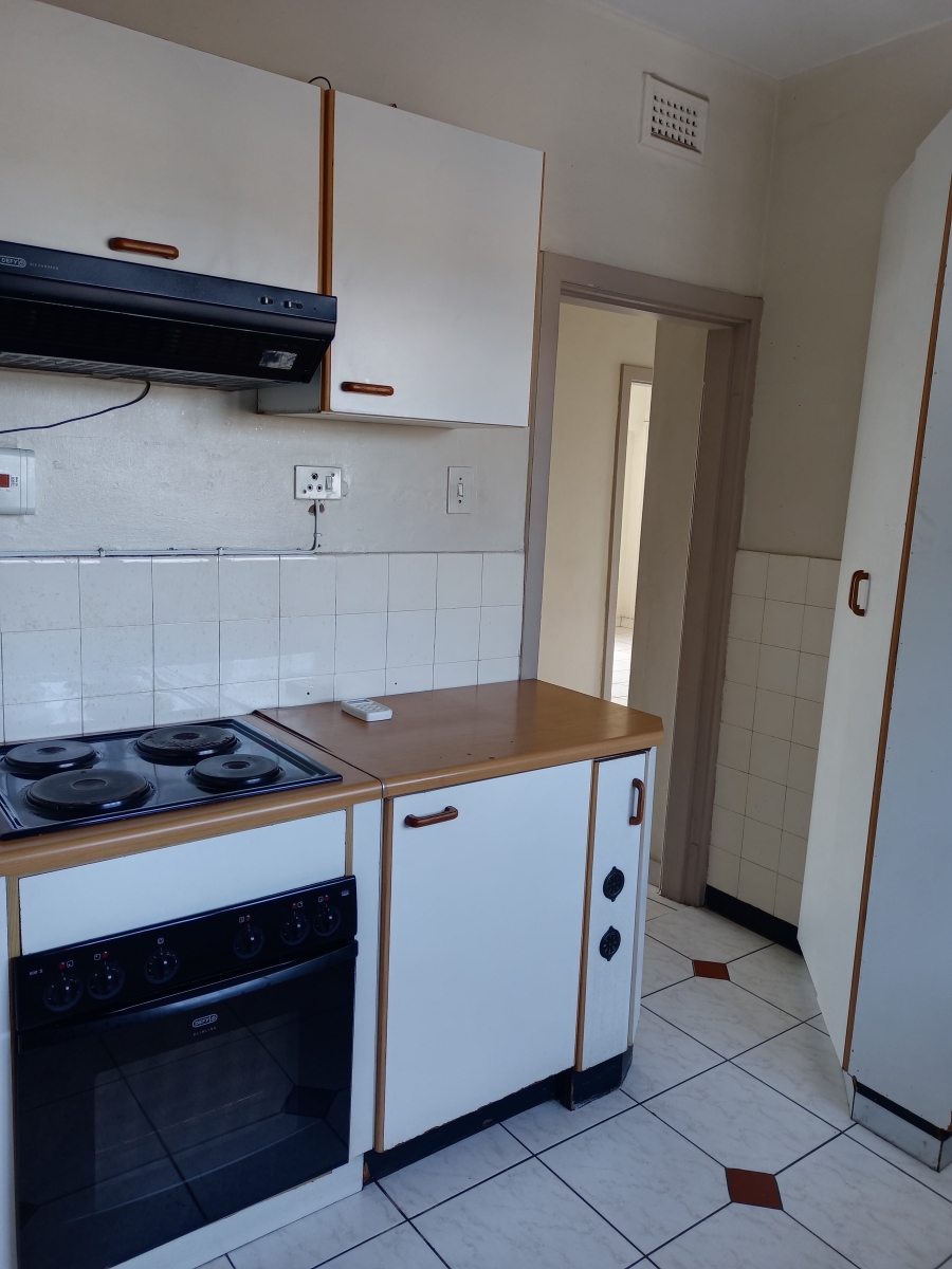 To Let 2 Bedroom Property for Rent in Montclair KwaZulu-Natal
