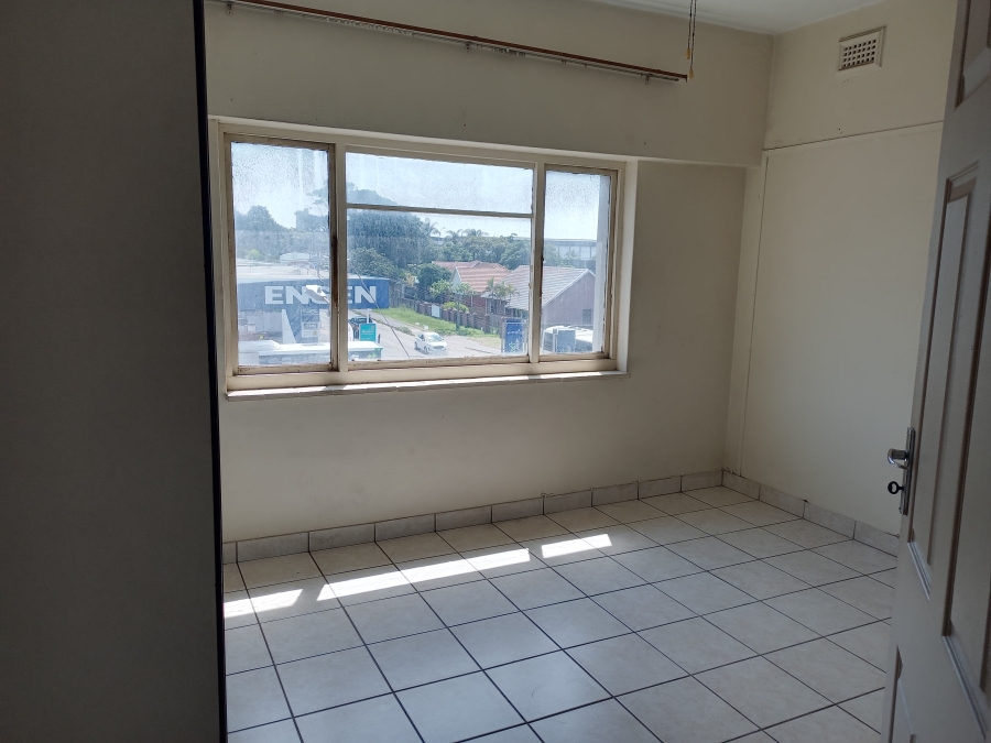 To Let 2 Bedroom Property for Rent in Montclair KwaZulu-Natal