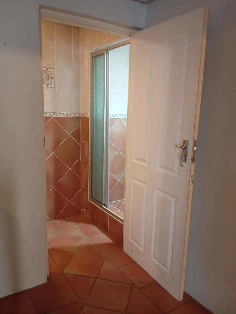 To Let 1 Bedroom Property for Rent in Glen Hills KwaZulu-Natal