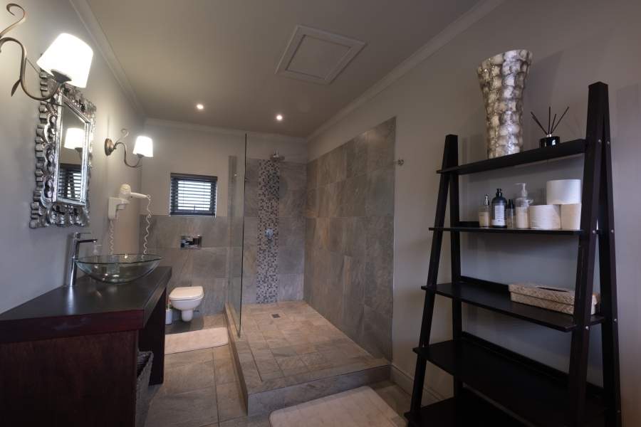 13 Bedroom Property for Sale in La Lucia KwaZulu-Natal