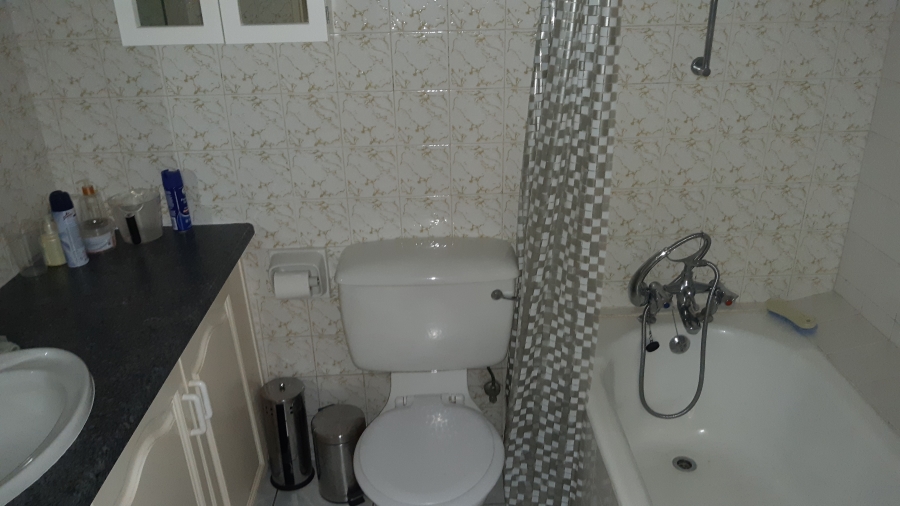 To Let 2 Bedroom Property for Rent in Doonside KwaZulu-Natal