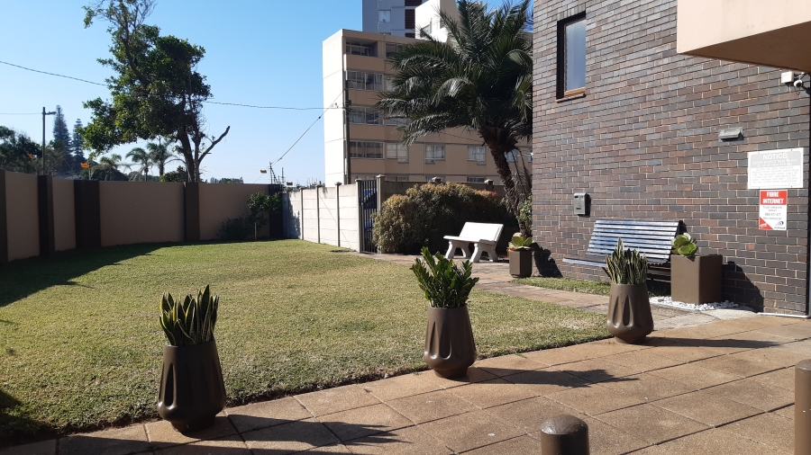 To Let 2 Bedroom Property for Rent in Doonside KwaZulu-Natal