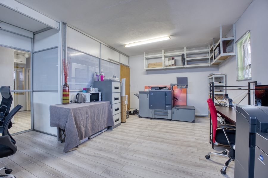 To Let commercial Property for Rent in Ballito Commercial District KwaZulu-Natal