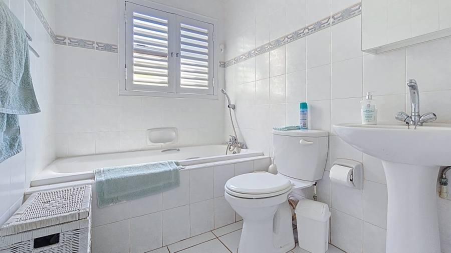 3 Bedroom Property for Sale in Willard Beach KwaZulu-Natal