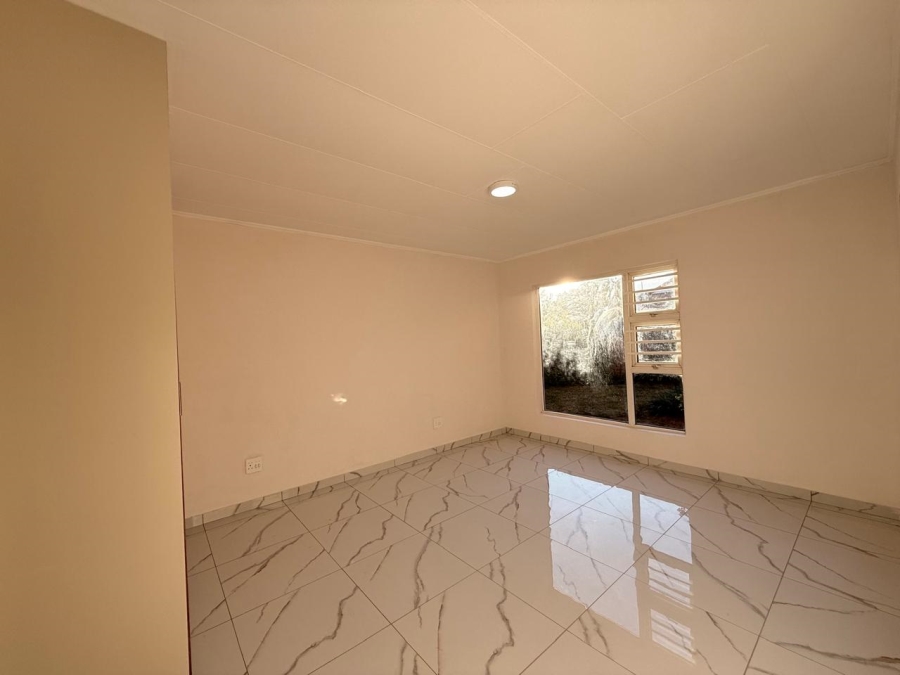 4 Bedroom Property for Sale in Aviary Hill KwaZulu-Natal