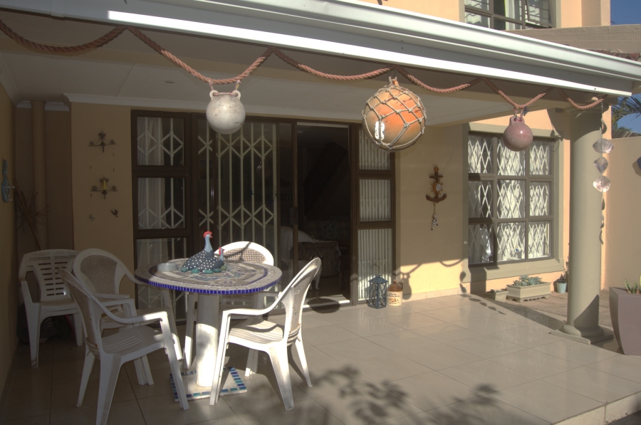 3 Bedroom Property for Sale in Freeland Park KwaZulu-Natal