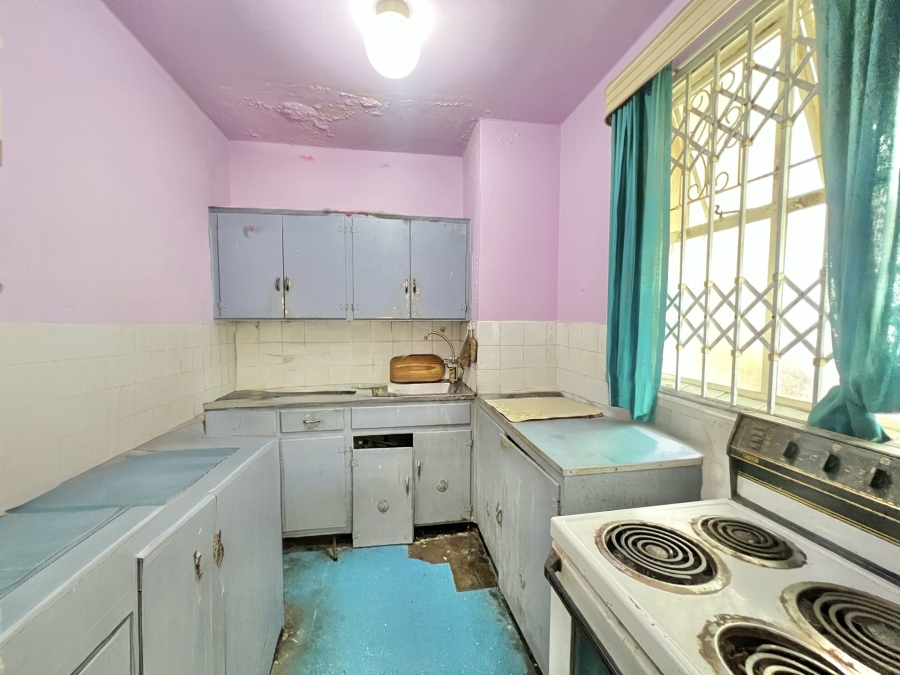 2 Bedroom Property for Sale in Durban Central KwaZulu-Natal