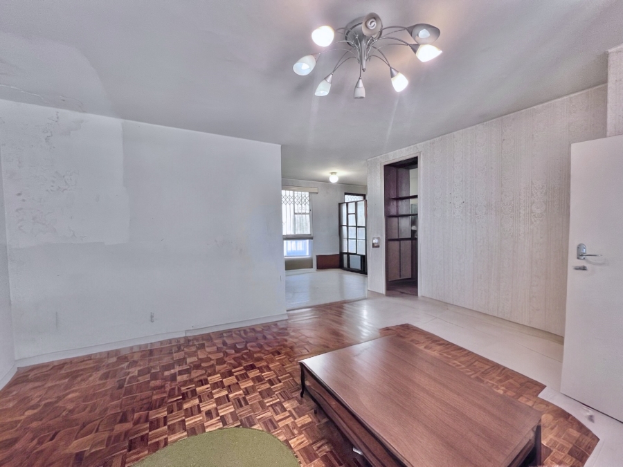 2 Bedroom Property for Sale in Durban Central KwaZulu-Natal